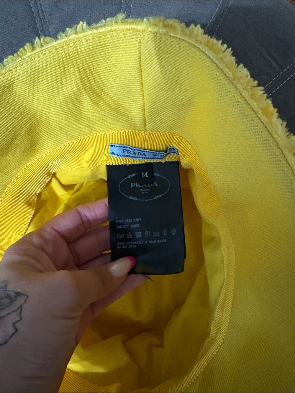 PRADA Yellow Bucket Hat - Milano Logo - Picture 2 of 5